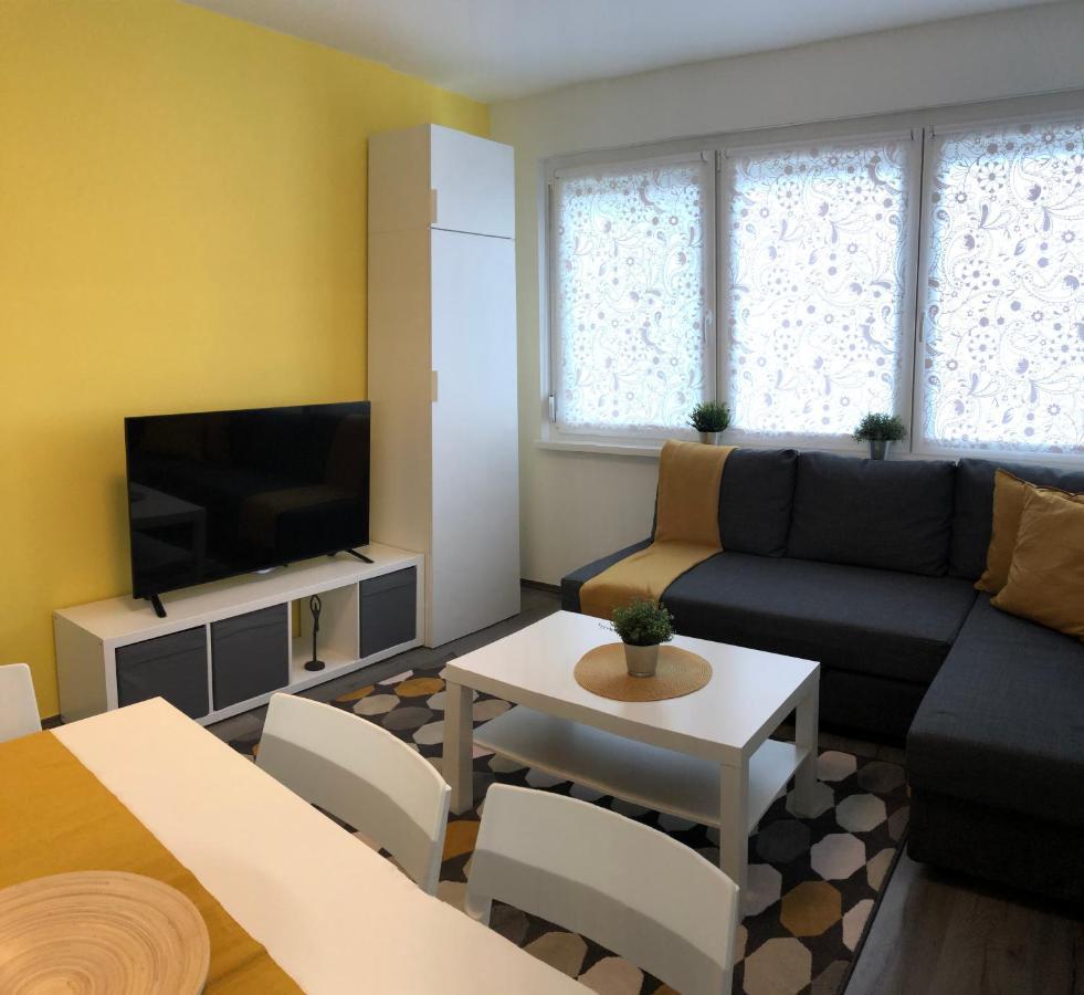 Millenove Apartman Balatonföldvár Esterno foto